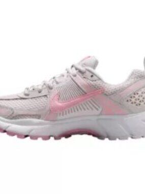 Nike Air Zoom Vomero 5 Running Womens Sz 6.5 Grey White Soft Pink HF6998-012